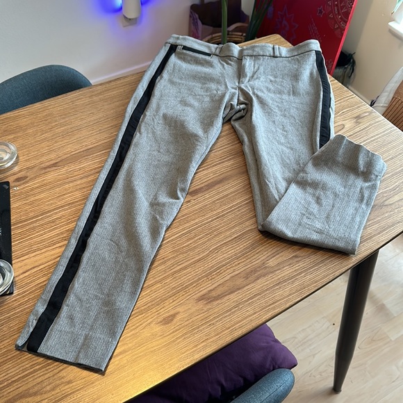 Banana Republic Pants - Grey banana republic Sloan pant
